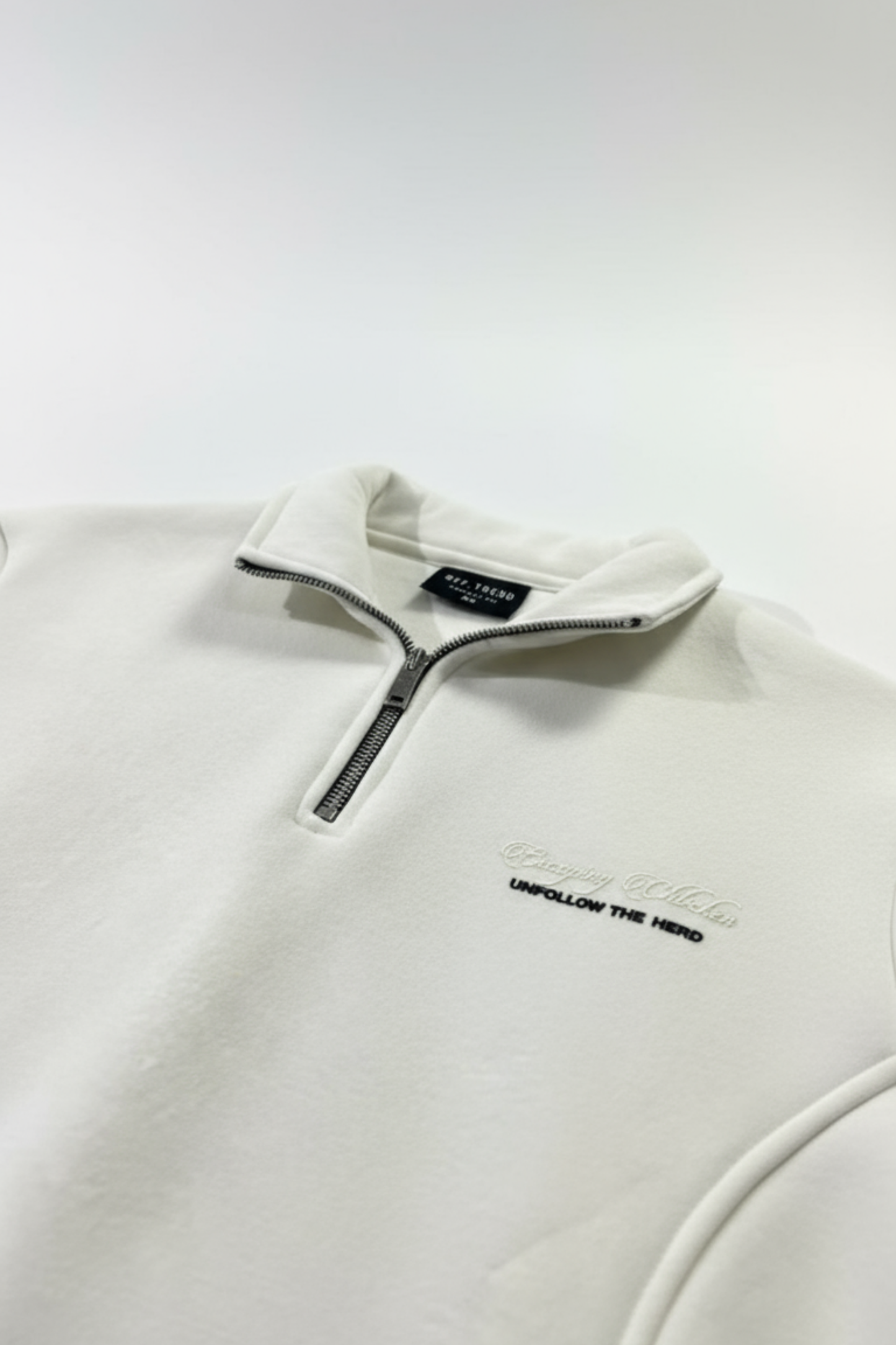 Escaping Cliches Half-Zip — Chalk