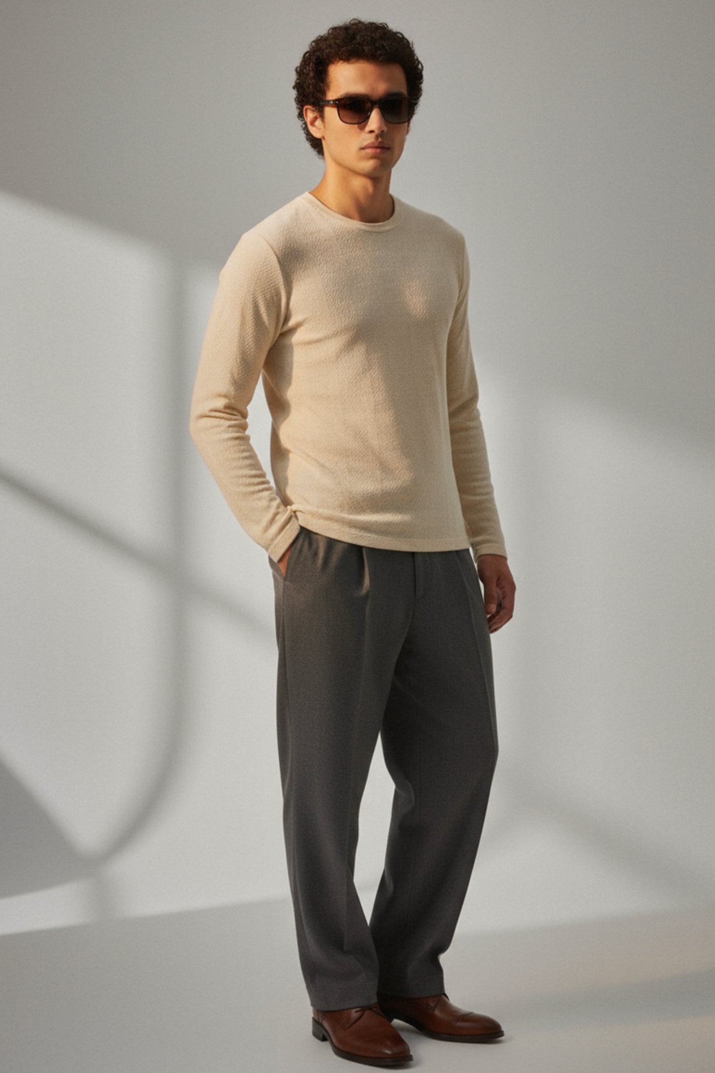 Parallel Calm – Ivory Dusk