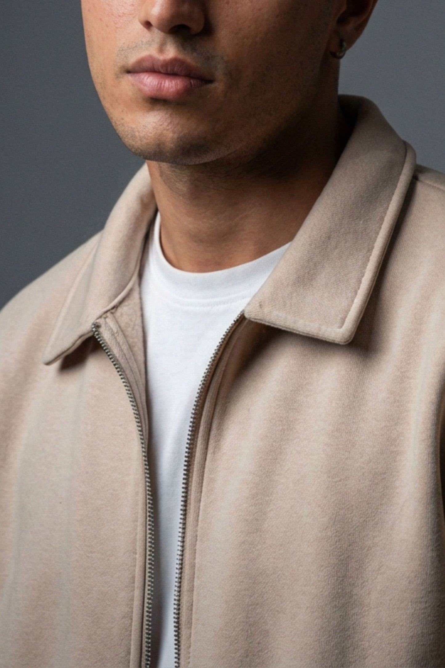 Quiet Core Axis – Soft Stone