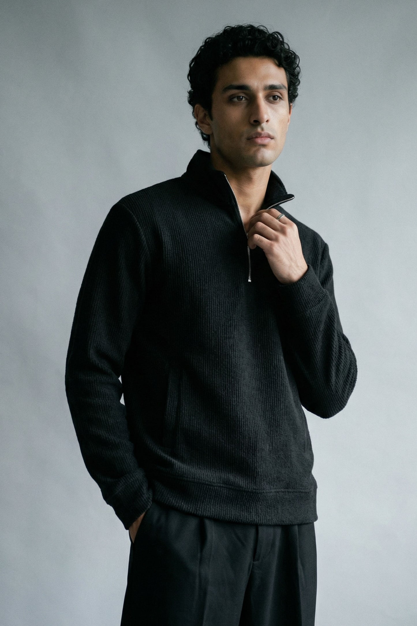 Utility Half-Zip – Jet Black
