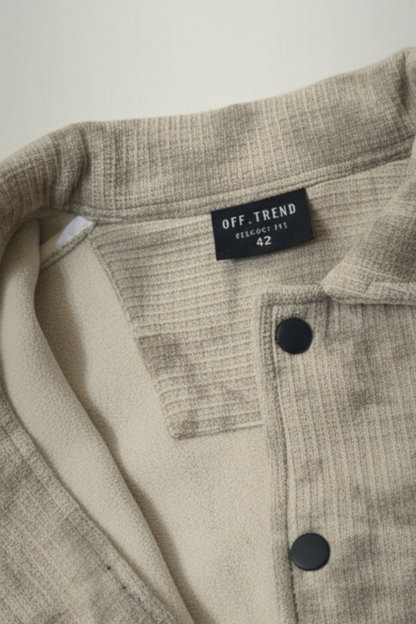 Echo – Sand Veil Overshirt