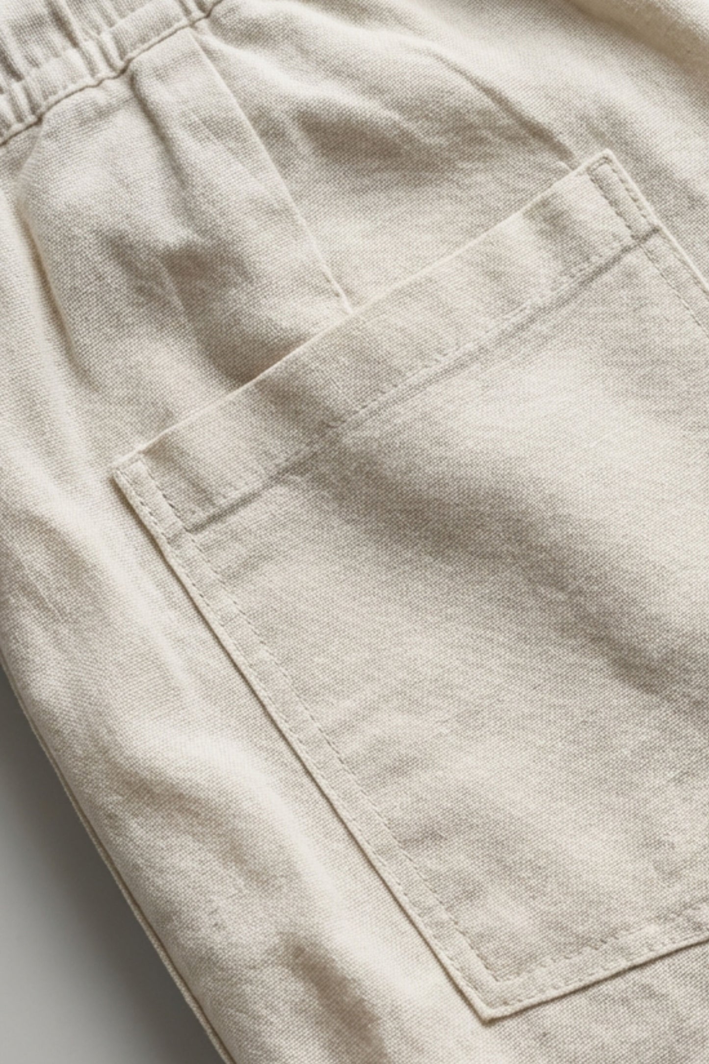 UrbanEase Linen Comfort Trousers — Soft Sand